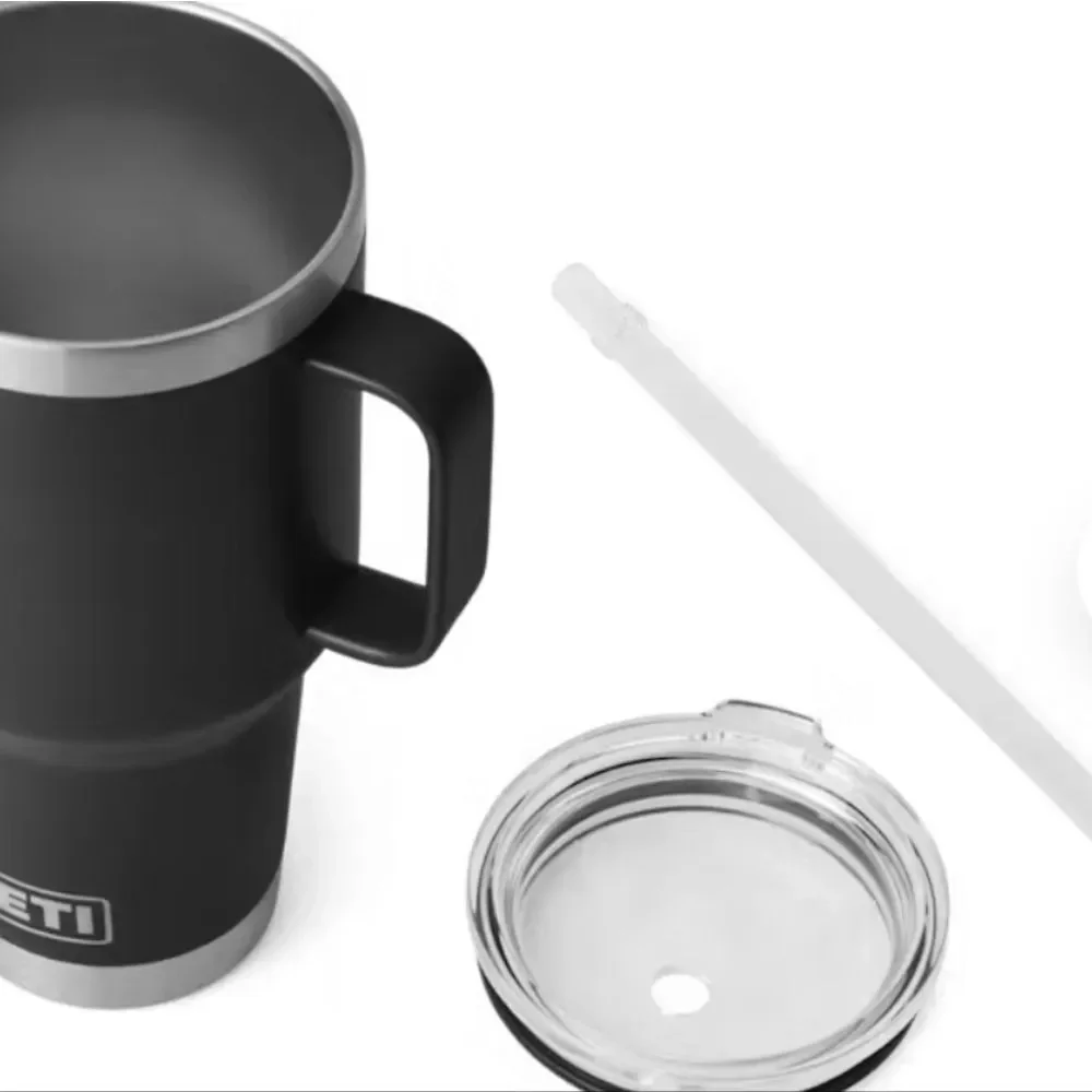 Yeti‎ Rambler 35oz Mug w/Straw Lid- Black